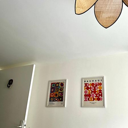 Chambre Dans Maison Meuliere Avec Jardin แชลเลส์ ภายนอก รูปภาพ